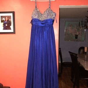 Prom dress worn once